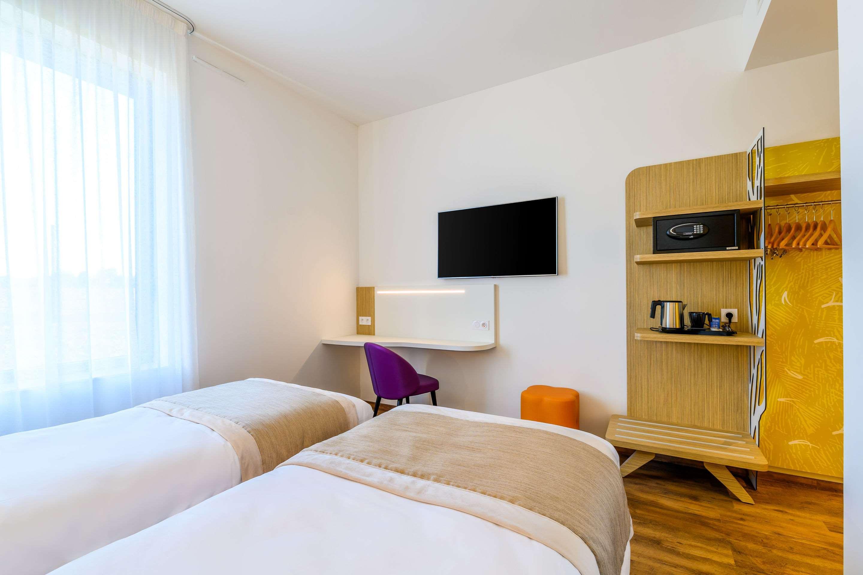 Kyriad Prestige Amiens Poulainville - Hotel And Spa Εξωτερικό φωτογραφία