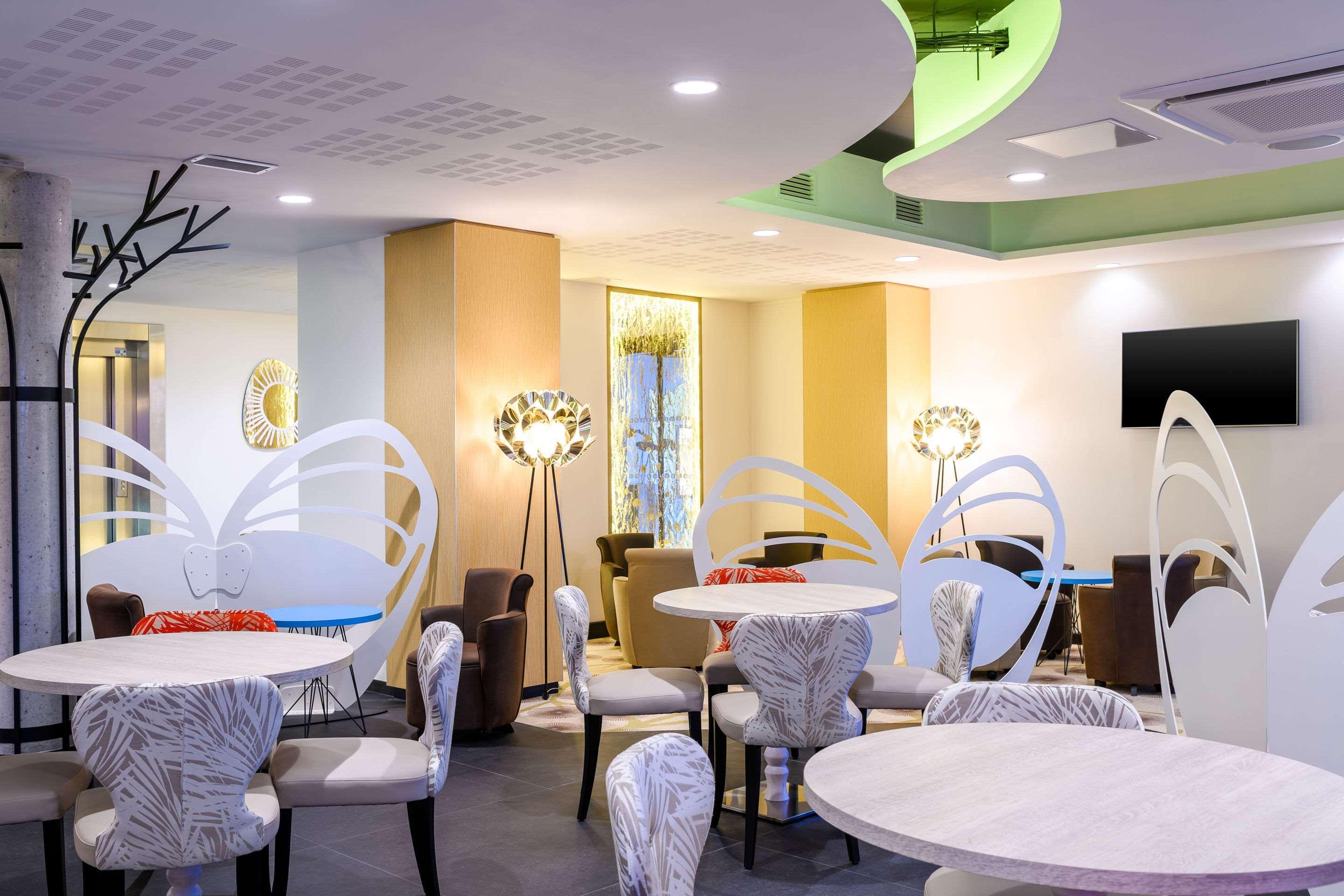 Kyriad Prestige Amiens Poulainville - Hotel And Spa Εξωτερικό φωτογραφία