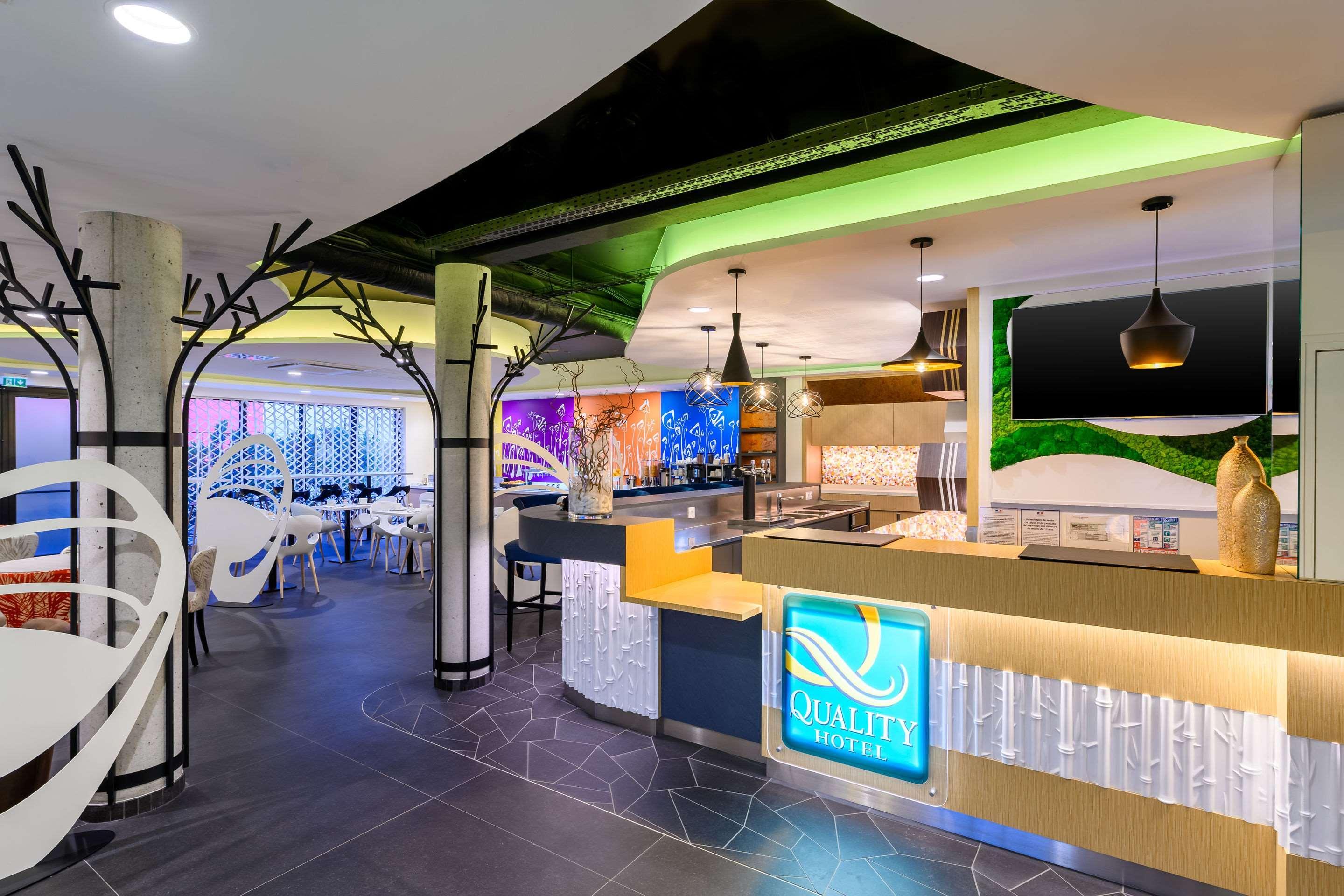 Kyriad Prestige Amiens Poulainville - Hotel And Spa Εξωτερικό φωτογραφία