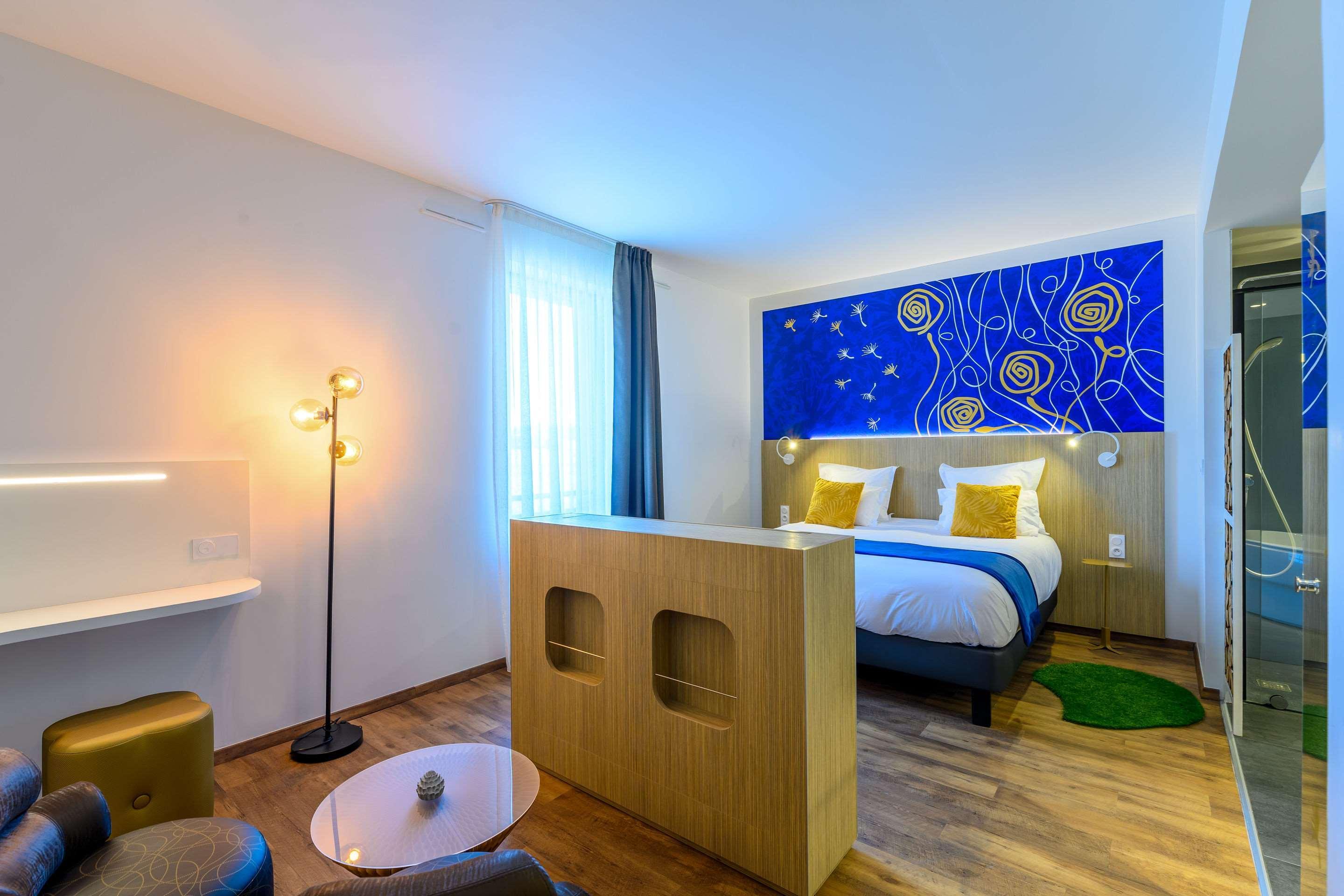 Kyriad Prestige Amiens Poulainville - Hotel And Spa Εξωτερικό φωτογραφία
