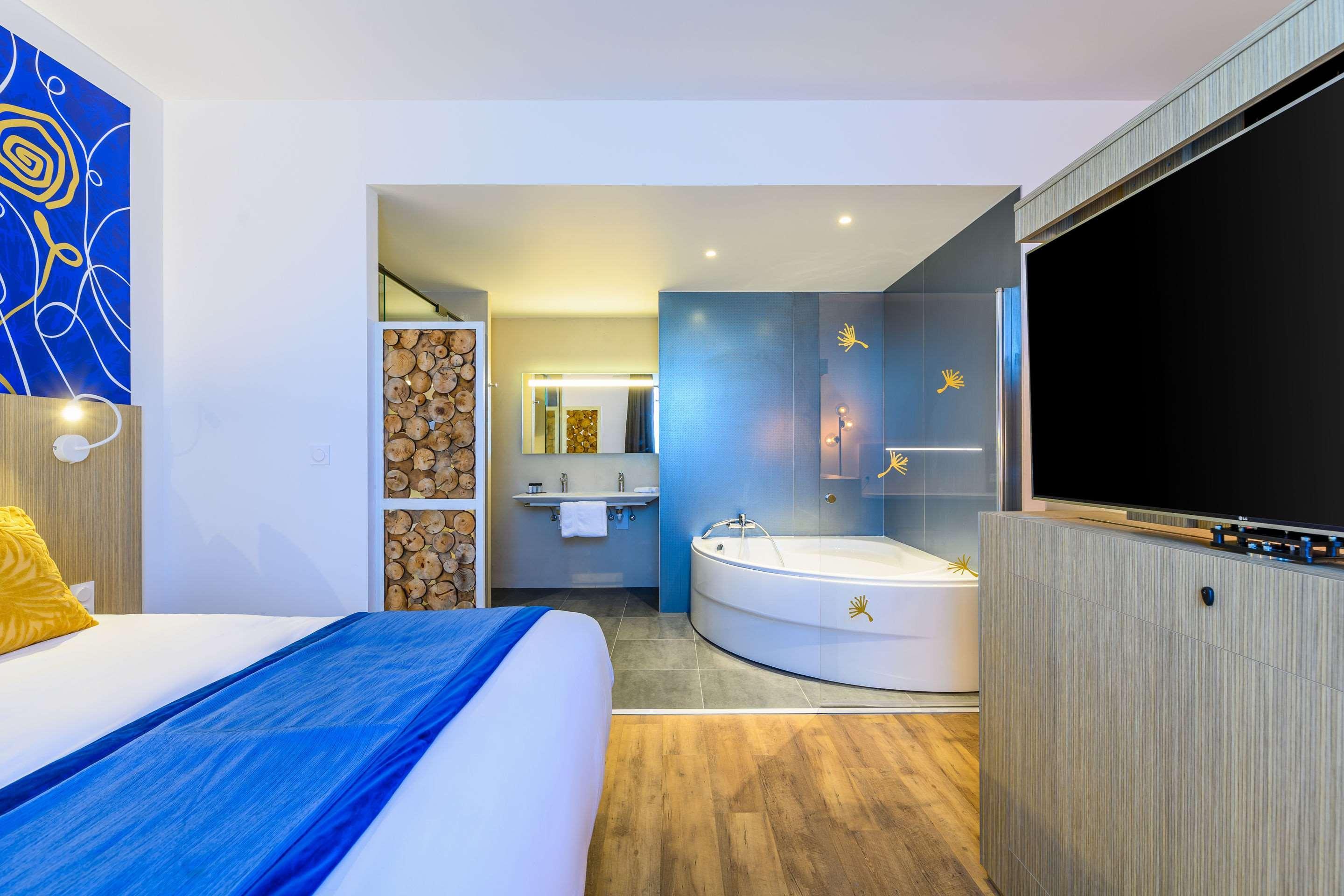 Kyriad Prestige Amiens Poulainville - Hotel And Spa Εξωτερικό φωτογραφία