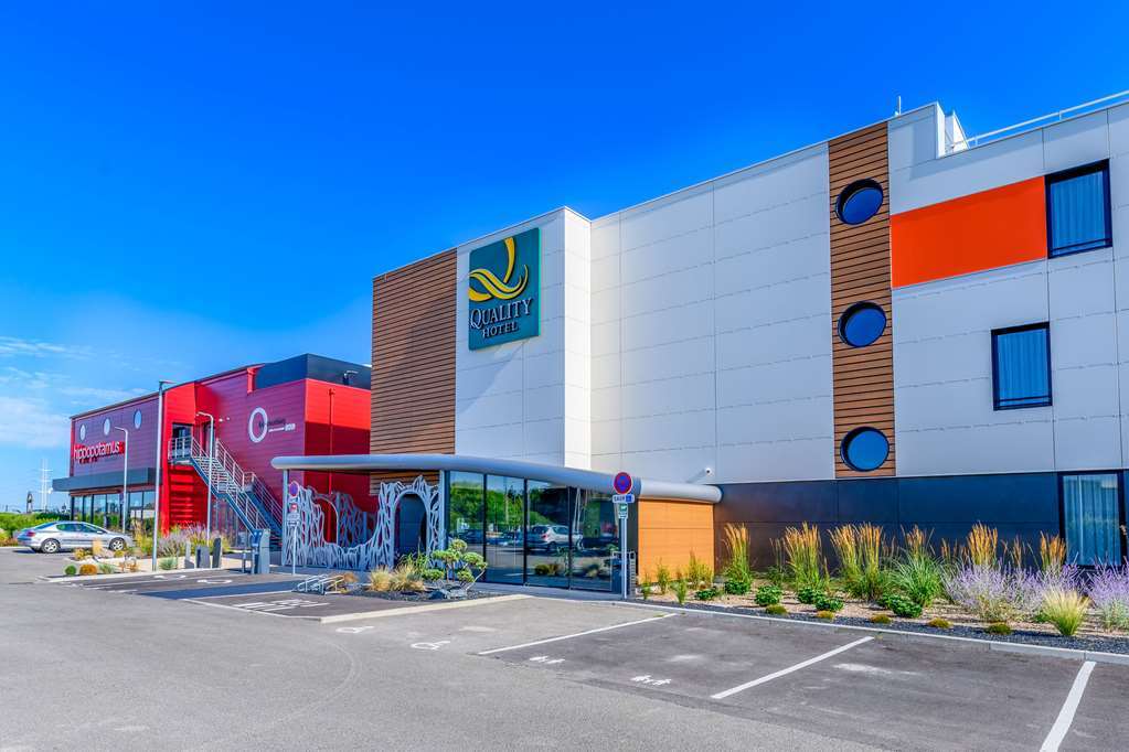 Kyriad Prestige Amiens Poulainville - Hotel And Spa Εξωτερικό φωτογραφία